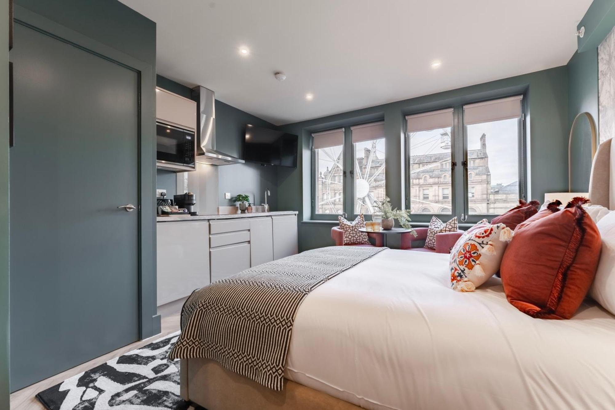 Luxury In The Heart Of Aparthotel